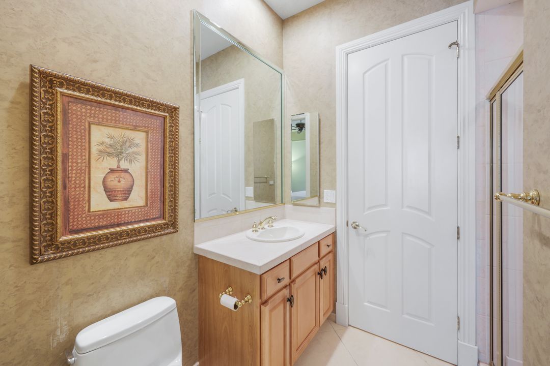 22949 Shady Knoll Dr, Bonita Springs, FL 34135