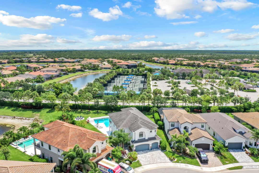 4138 Aspen Chase Dr, Naples, FL 34119