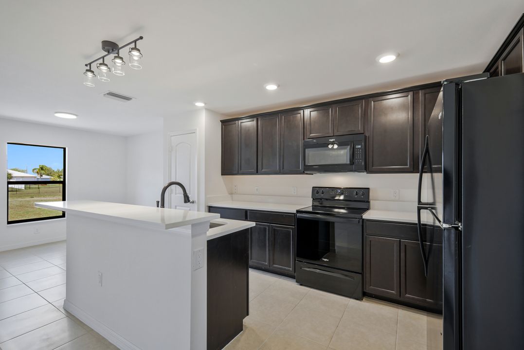 814 La Salle Ave, Fort Myers, FL 33913