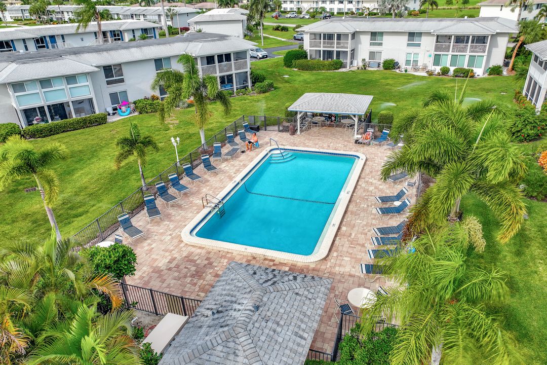 141 Lollypop Ln #4, Naples, FL 34112