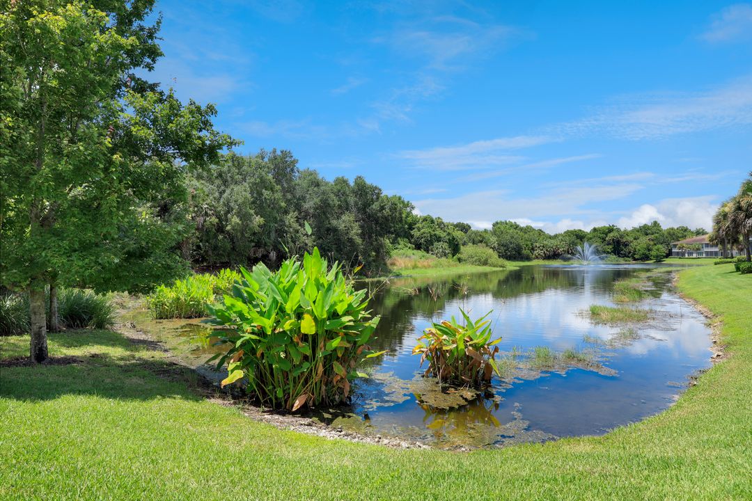 7801 Hawthorne Dr #2701, Naples, FL 34113