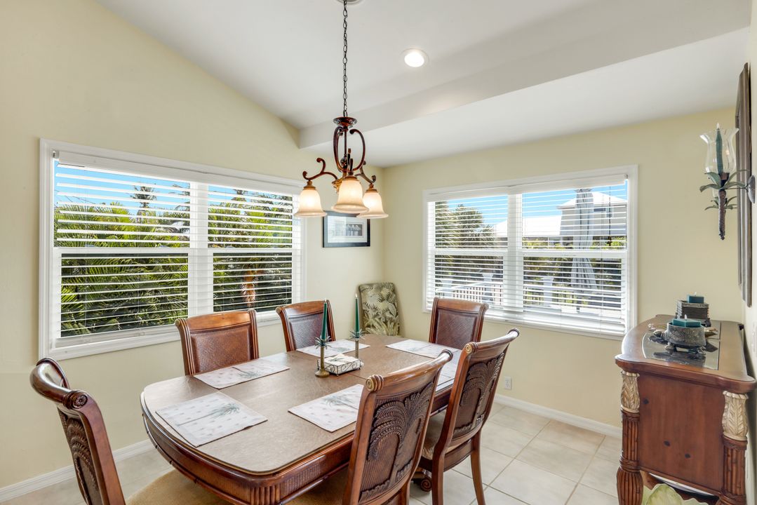 21580 Indian Bayou Dr, Fort Myers Beach, FL 33931