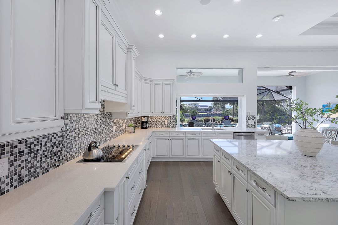 5154 Andros Dr, Naples, FL 34113