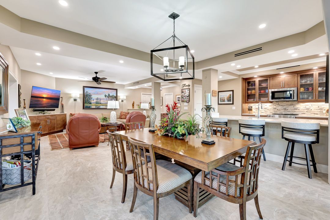 6820 Pelican Bay Blvd #133, Naples, FL 34108