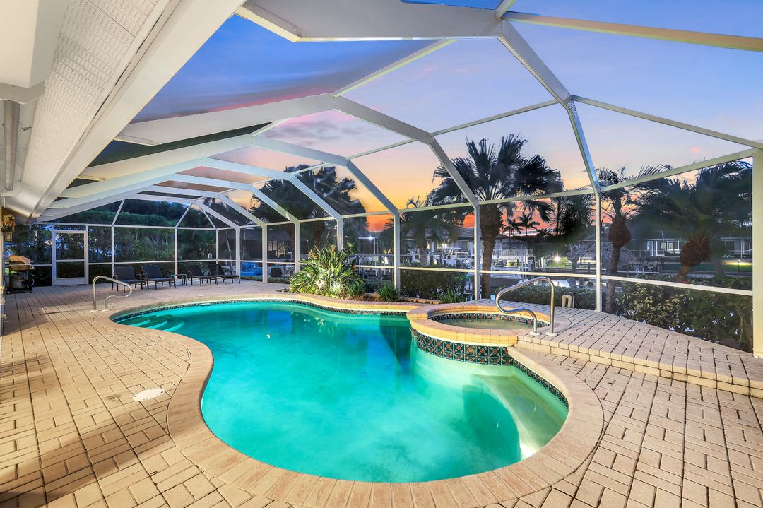 4130 SW 28th Ave, Cape Coral, FL 33914