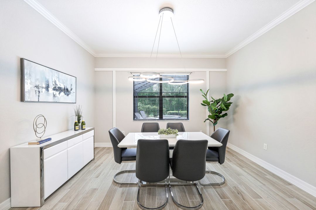 2130 Antigua Ln, Naples, FL 34120