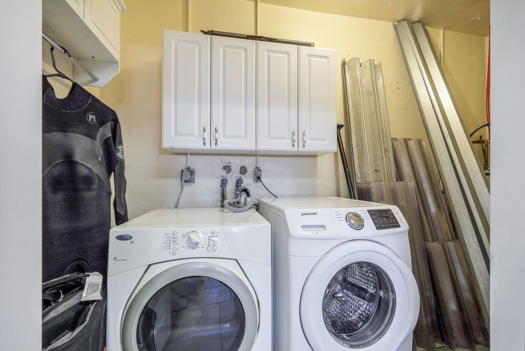 811 Wintergreen Ct, Marco Island, FL 34145