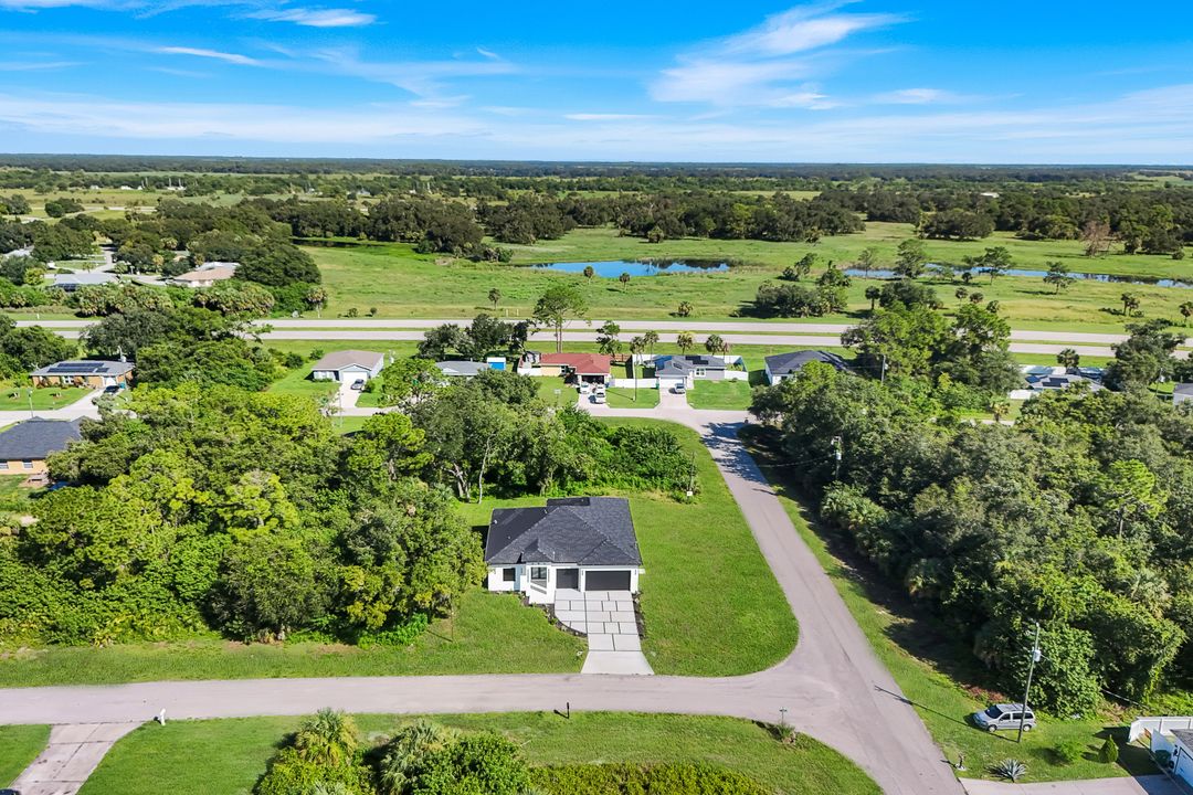 6044 Acorn Cir, LaBelle, FL 33935