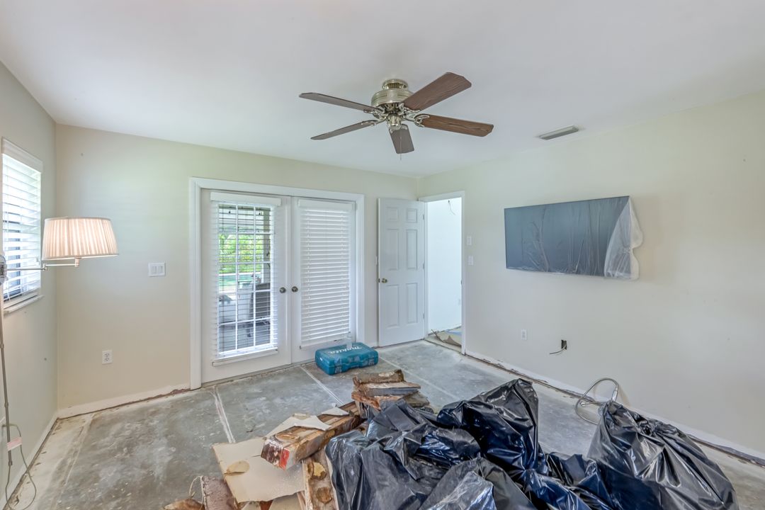 17451 Oak Creek Rd, Alva, FL 33920