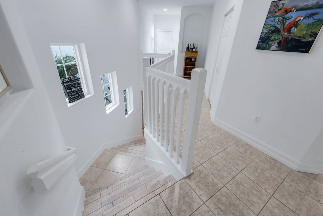 1277 Rialto Way #201, Naples, FL 34114