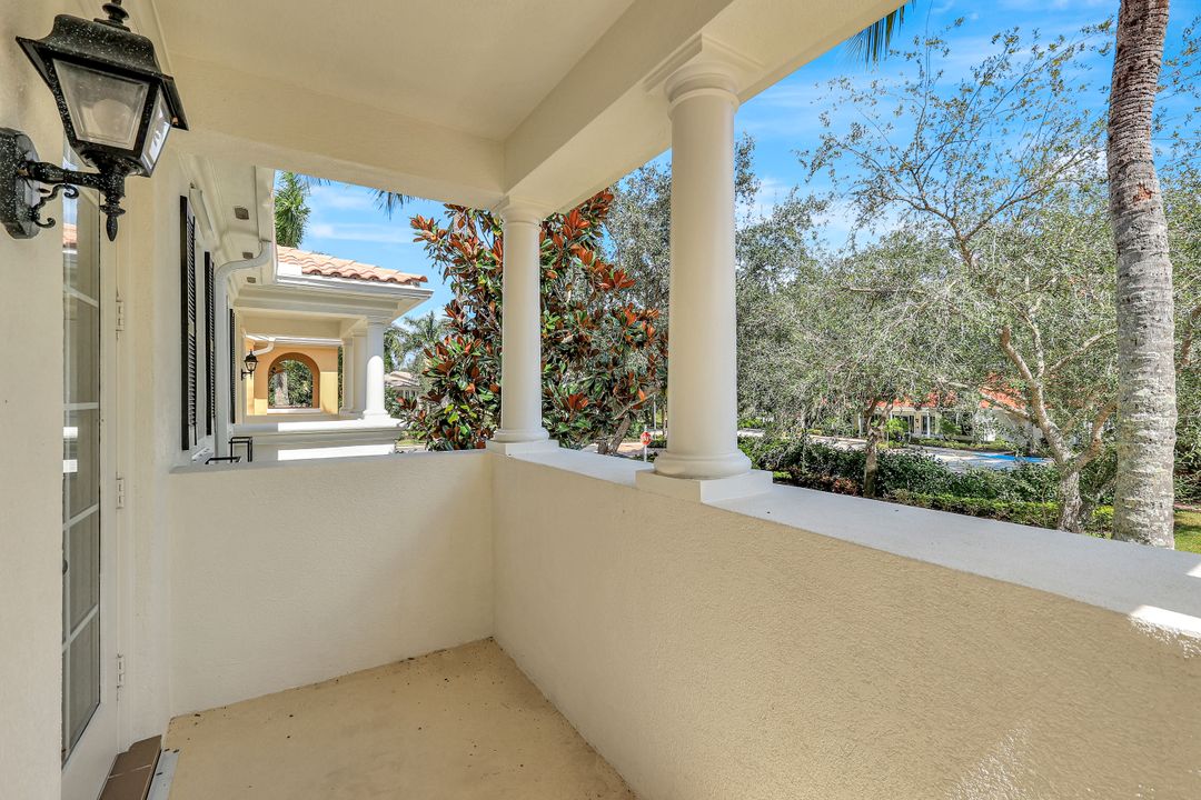 28508 Alessandria Cir, Bonita Springs, FL 34135