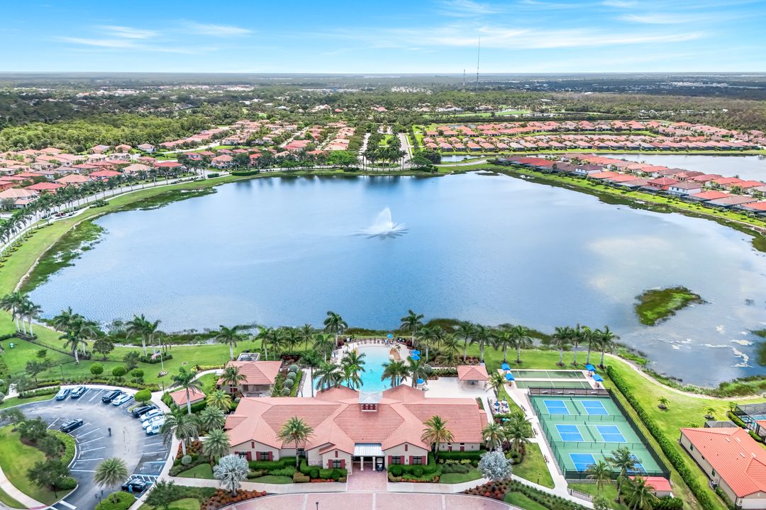 1141 Antaras Ct N, Naples, FL 34113