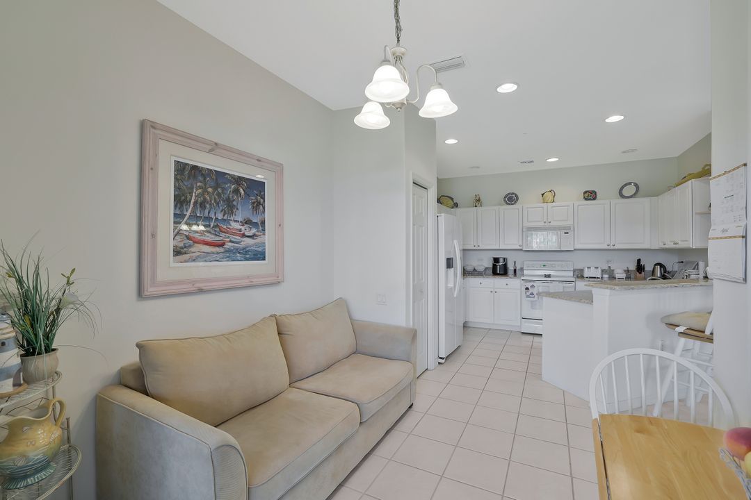 8457 Radcliffe Terrace #102, Naples, FL 34120