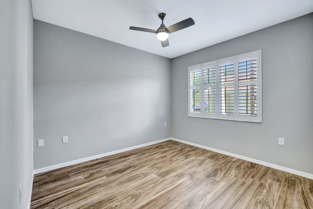 2386 Magnolia Ave #15, Naples, FL 34112