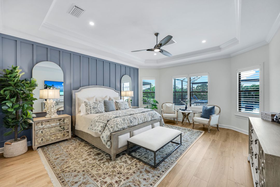 9223 Rialto Ln, Naples, FL 34119