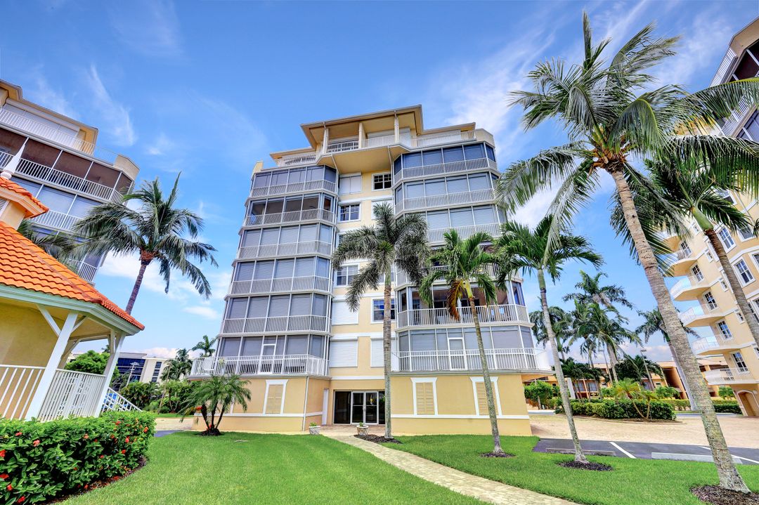 1131 Swallow Ave #301, Marco Island, FL 34145