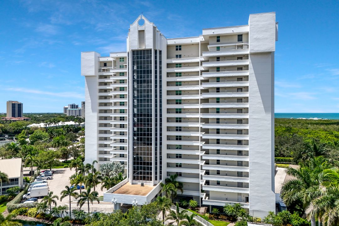 6361 Pelican Bay Blvd #503, Naples, FL 34108