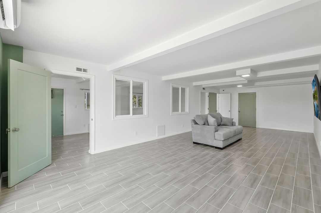 4044 62nd Ave NE, Naples, FL 34120
