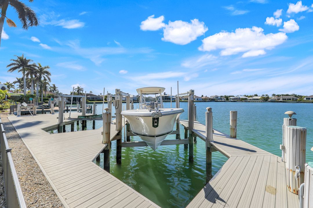 864 Inlet Dr, Marco Island, FL 34145