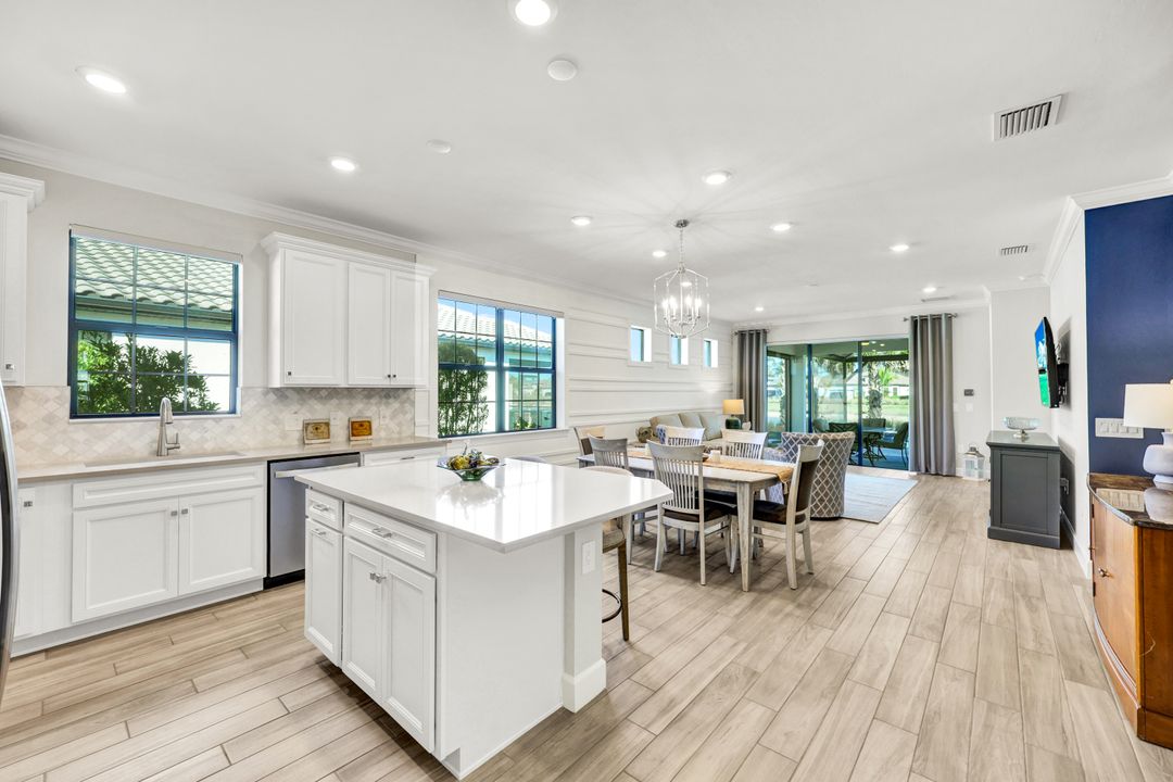 17357 Corsini Dr, Fort Myers, FL 33913