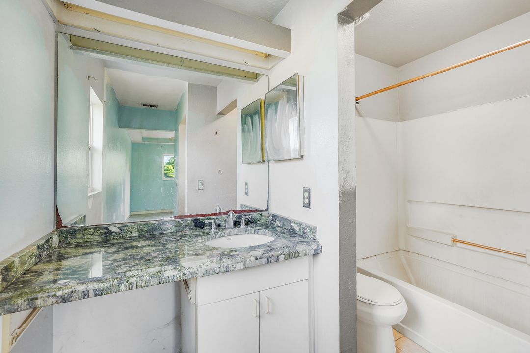 2655 47th Ave NE, Naples, FL 34120