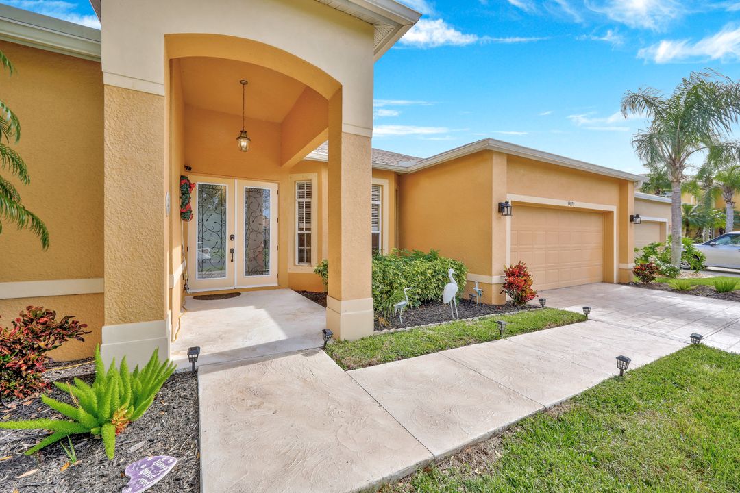 15079 Balmoral Loop, Fort Myers, FL 33919