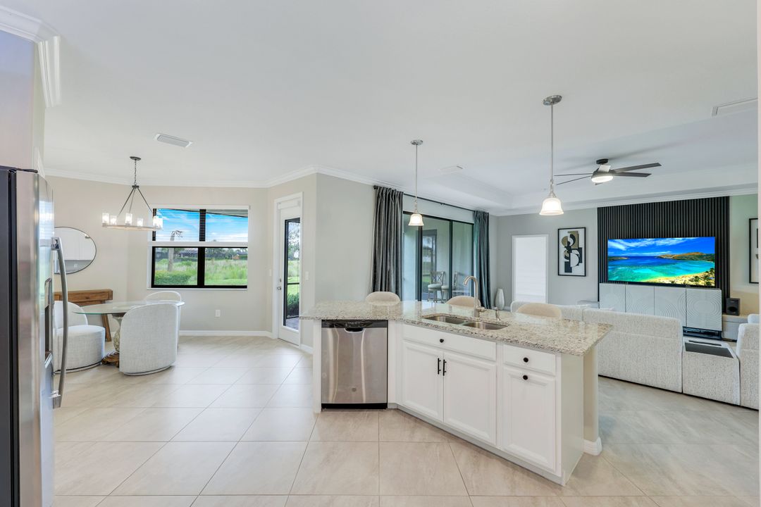 19302 Elston Wy, Estero, FL 33928