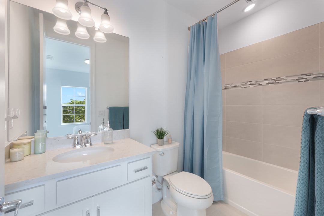 17049 Pine Lily Ln, Punta Gorda, FL 33982