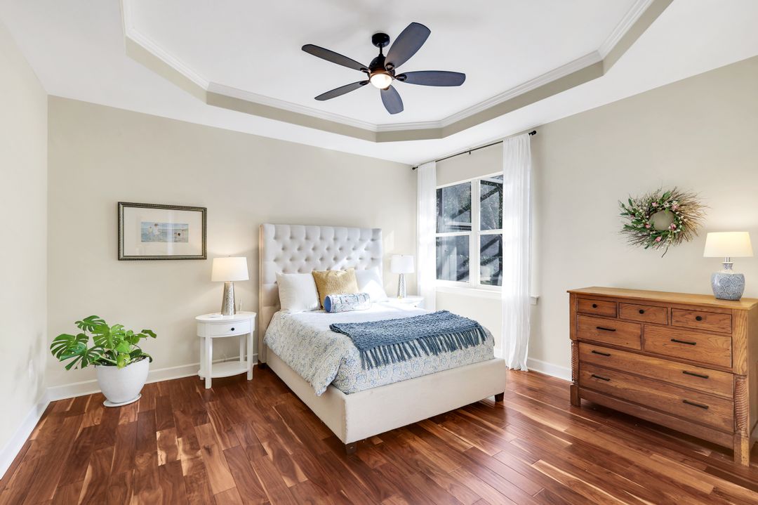 10542 Yorkstone Dr, Bonita Springs, FL 34135