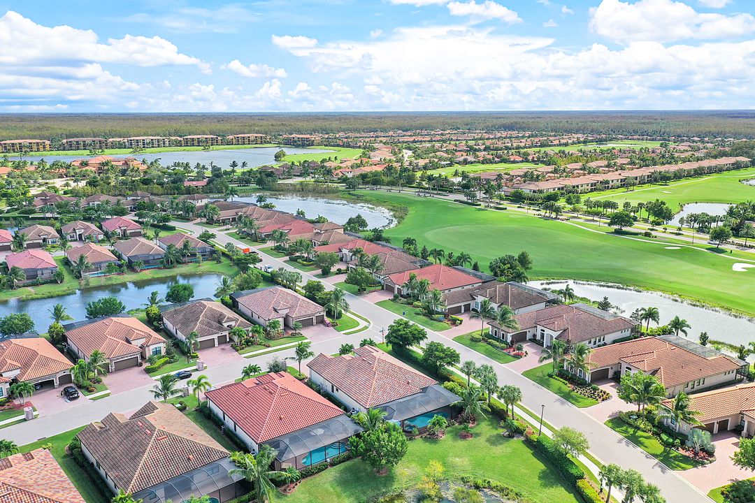 28122 Kerry Ct, Bonita Springs, FL 34135