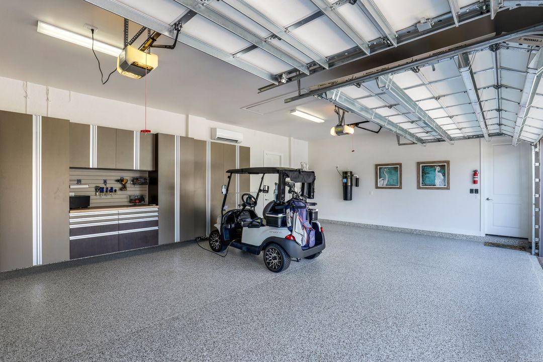 9287 Rialto Ln, Naples, FL 34119