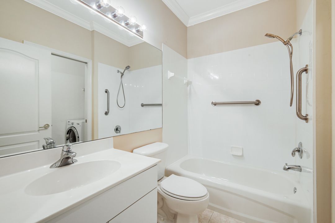 1787 Morning Sun Ln, Naples, FL 34119