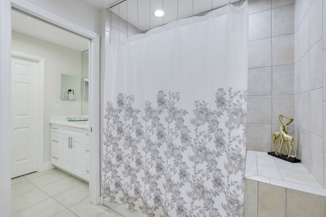 2855 66th St SW, Naples, FL 34105