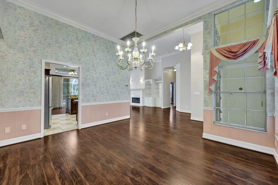 440 Henley Dr, Naples, FL 34104