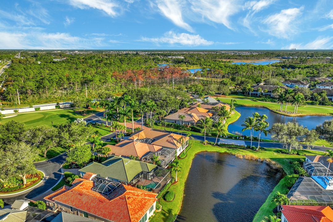 4970 Bollard Ct, Naples, FL 34112