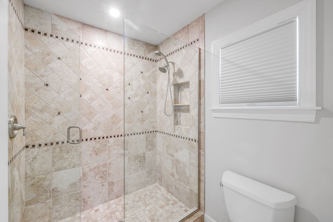 27136 Belle Rio Dr, Bonita Springs, FL 34135