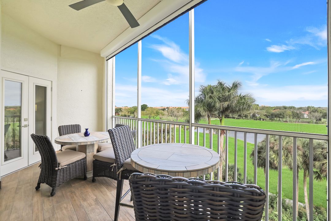 7655 Pebble Creek Cir #404, Naples, FL 34108