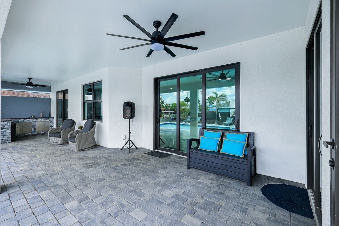 2419 Country Club Blvd, Cape Coral, FL 33990
