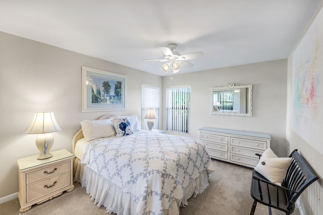 11510 Tanager Ct, Naples, FL 34119