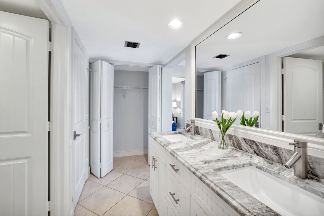 889 Collier Ct #203, Marco Island, FL 34145