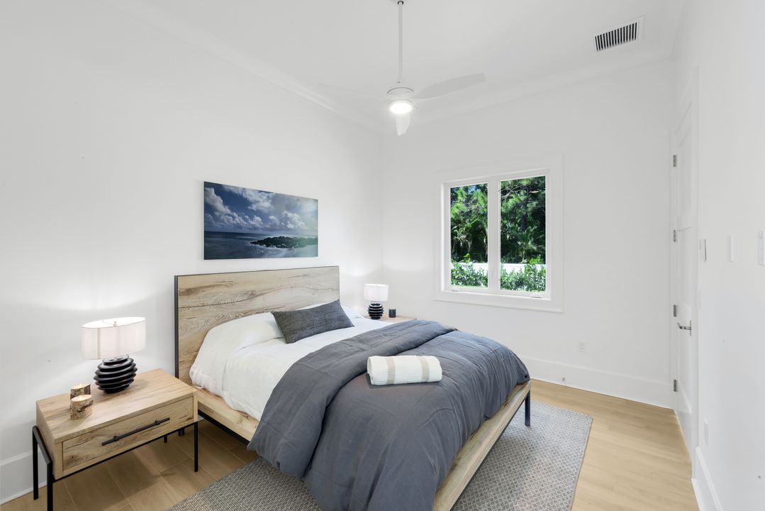 3136 Ravenna Ave, Naples, FL 34120