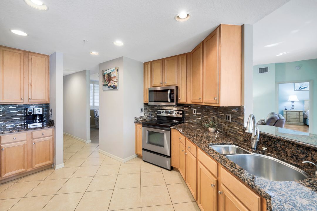 25151 Sandpiper Greens Ct #102, Bonita Springs, FL 34134