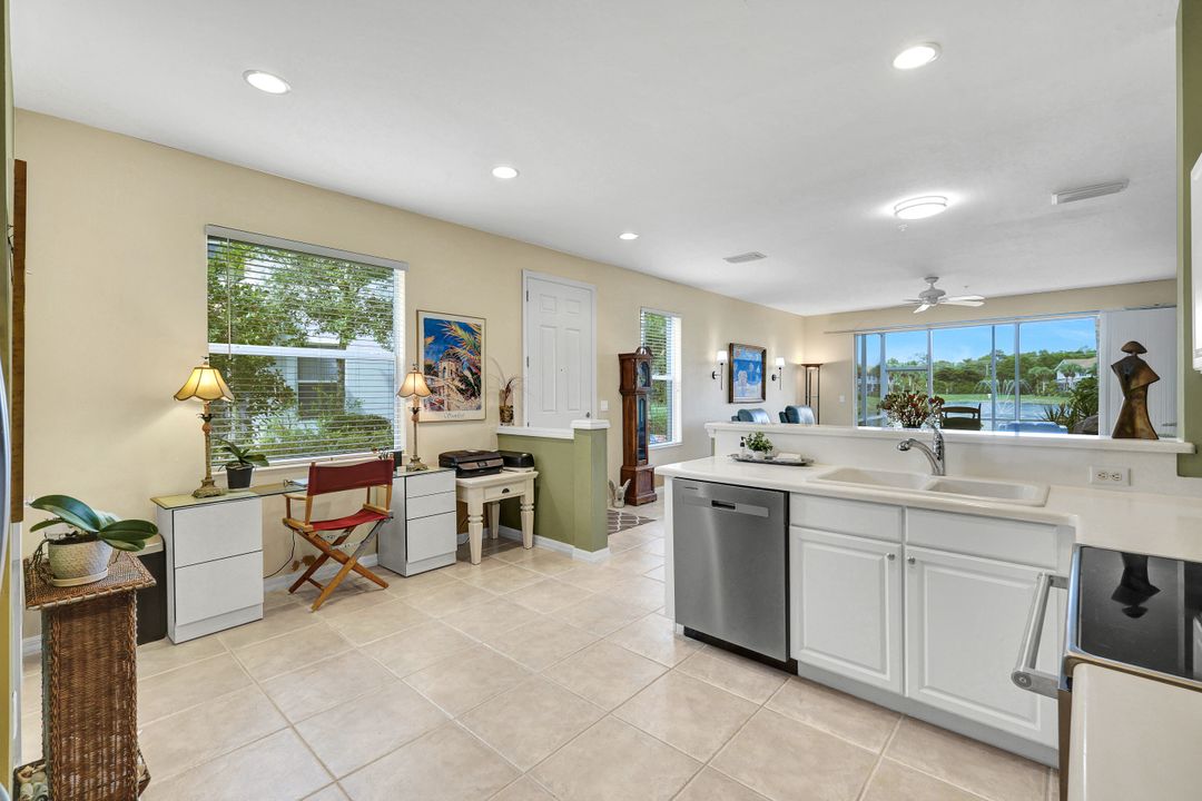 15776 Marcello Cir, Naples, FL 34110