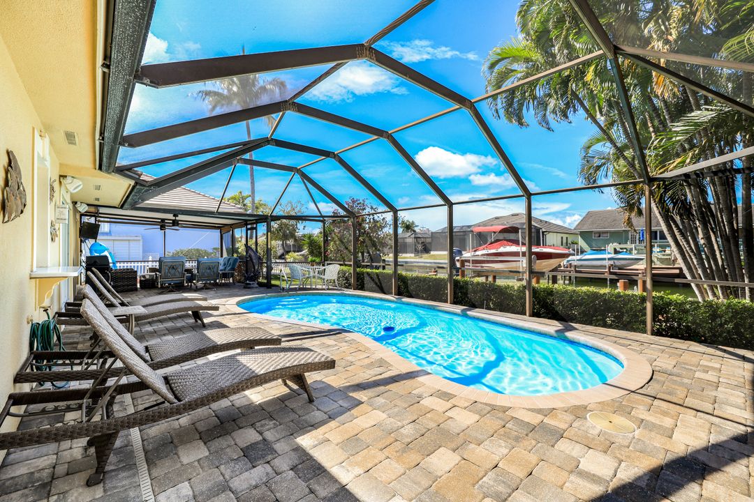 20 Hickory Ct, Marco Island, FL 34145