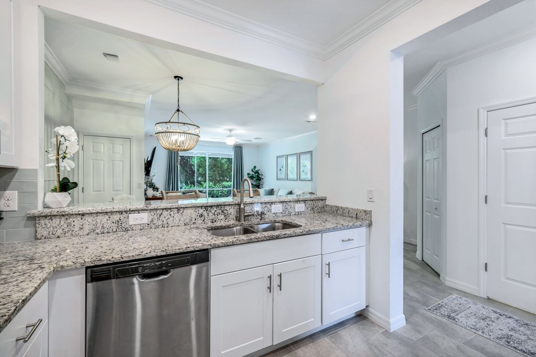 12072 Via Lighthouse Ln, Fort Myers, FL 33913