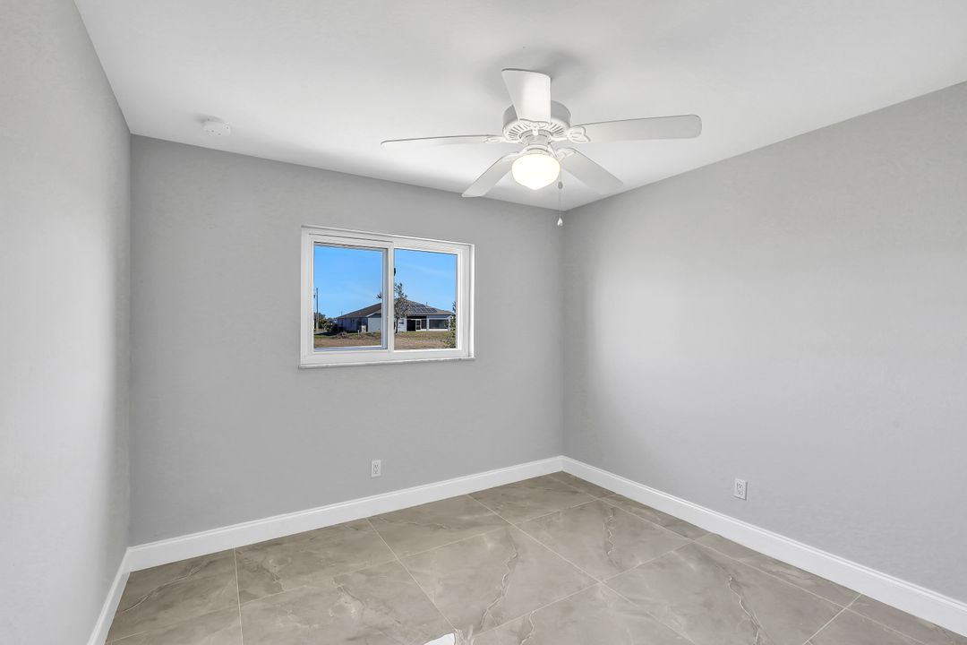 1509 NW 33rd Pl, Cape Coral, FL 33993