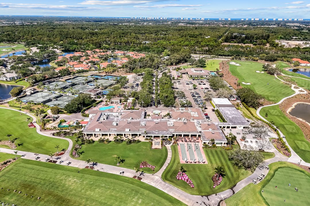 6260 Bellerive Ave #402, Naples, FL 34119