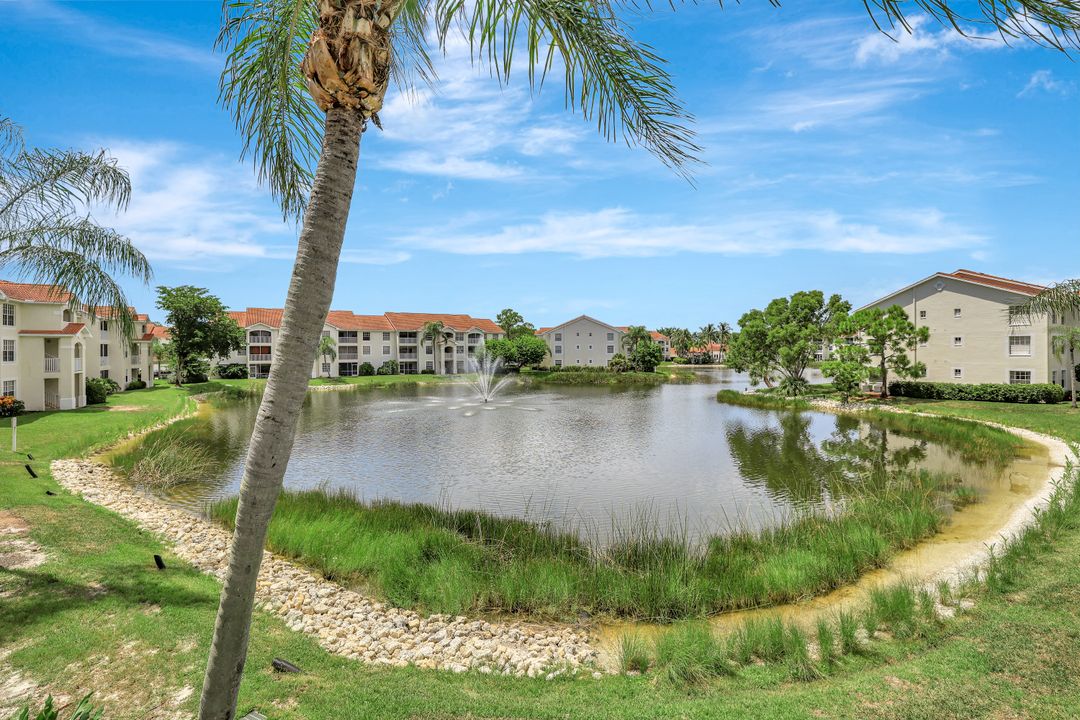 4670 St Croix Ln #632, Naples, FL 34109