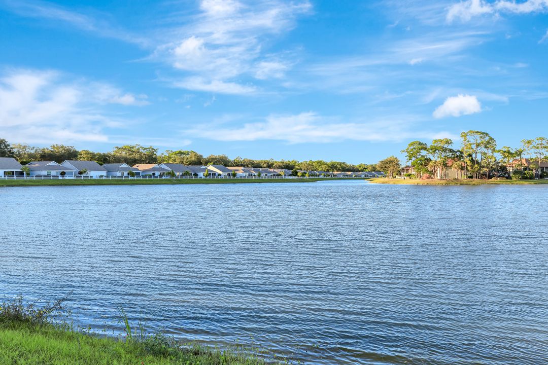 10112 Seaside Wy, Bonita Springs, FL 34135