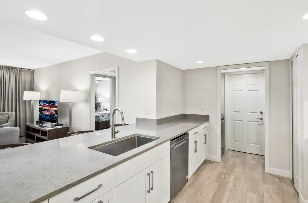 6620 Estero Blvd #504, Fort Myers Beach, FL 33931